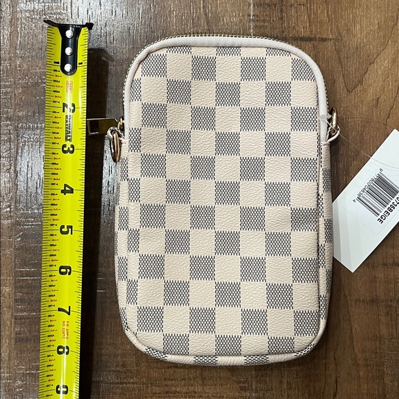 Checkered Crossbody Bag with Strap - Picture 4 of 6